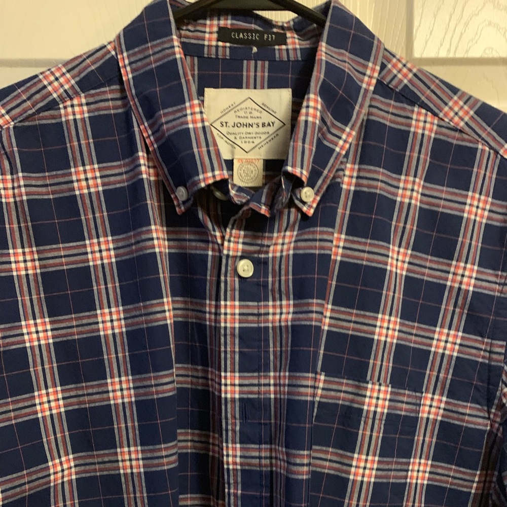 LONG SLEEVE BUTTON DOWN